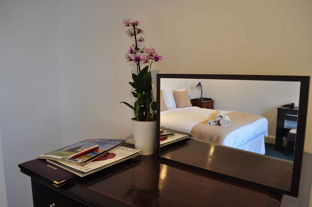 Hookwood Lodge Hotel Gatwick