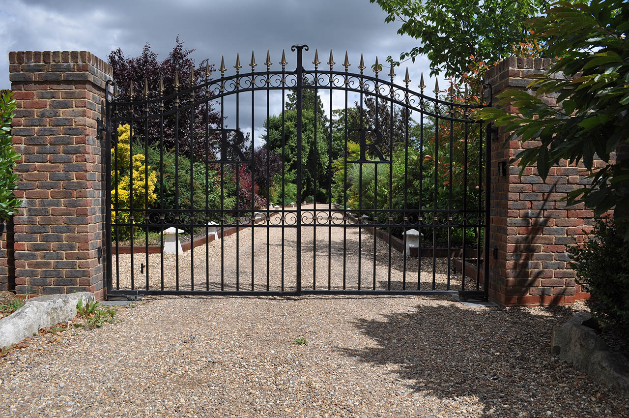 Hookwood Lodge Hotel Gatwick