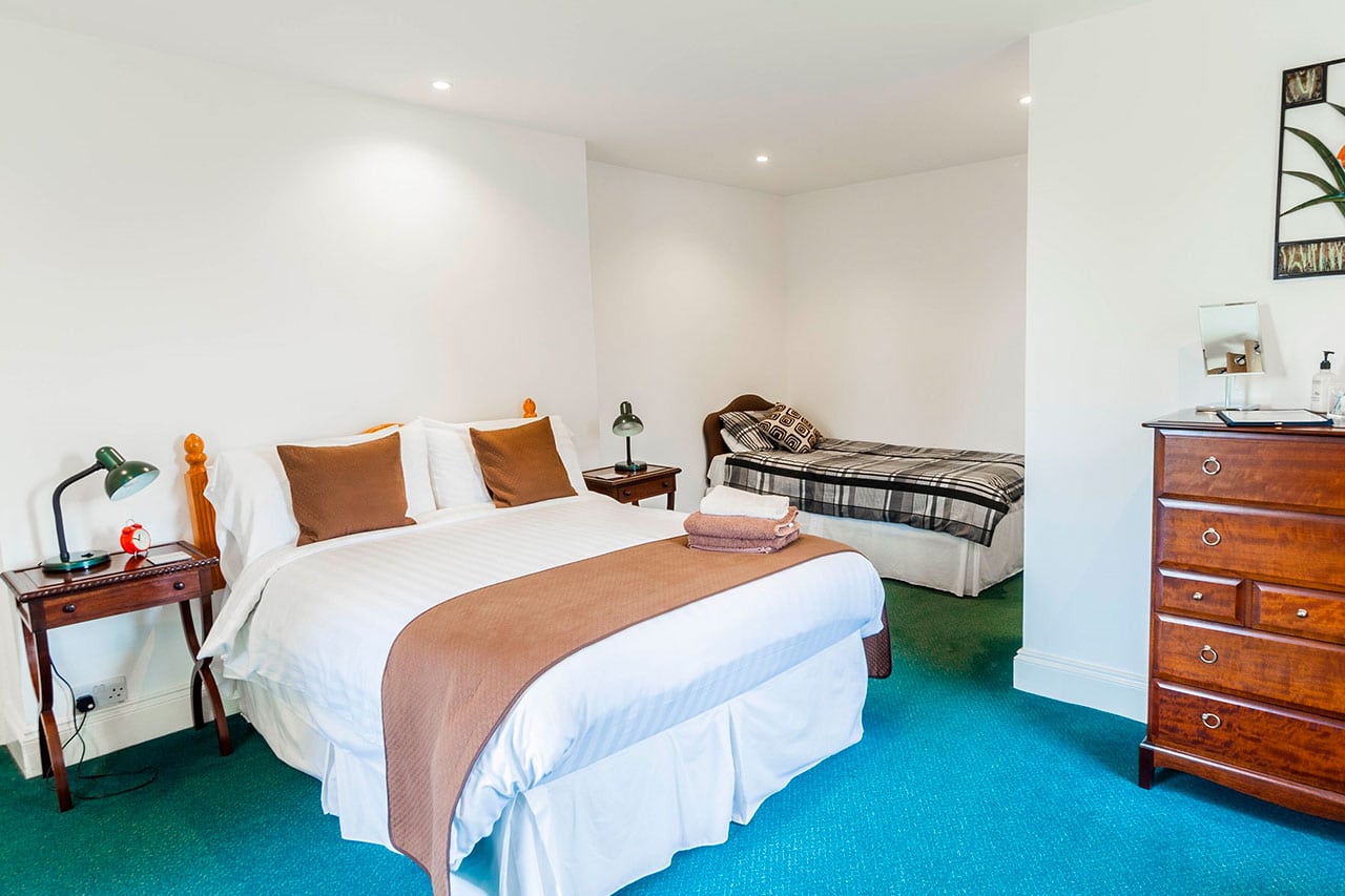 Hookwood Lodge Hotel Gatwick
